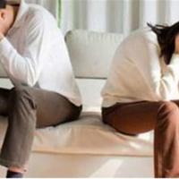 40岁男人压在20岁姑娘身上 女主被各种性玩具折磨小说