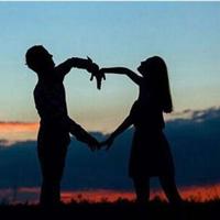 按了遥控器她就颤抖 男生的舌头都特别灵活吗