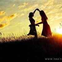 调教肚子好涨要尿任务 抱着睡着后控制不了