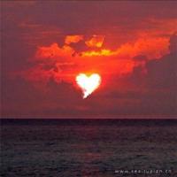 与黑人交换女友小说，（男生亲亲的时候捏我的小兔兔）