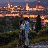 被老汉耸动呻吟双性美人 被老师用丝袜榨精榨到死