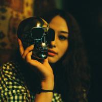 我独自升级：淑蓉第二次找卫老止痒