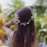 晒闺蜜送的礼物开心的心情说说