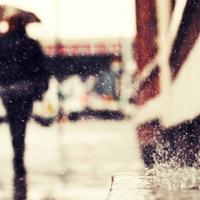 伸进她的短裙里揉捏,只想和你睡1V 1H完整版