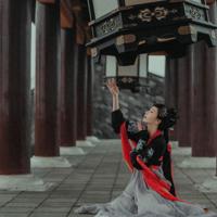 qq超拽女生个性签名