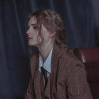 我去开会别让草莓掉下来 公主往下边塞玉器是哪本书