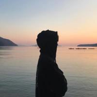 乱女小芳全集第一章;岳两腿中间