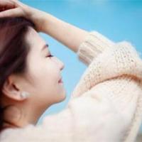 咬着花缝研磨敏感点 做完后喜欢还放在里面