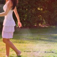 两个人一前一后好胀什么意思，（把数学课代表按在地上桶动漫）