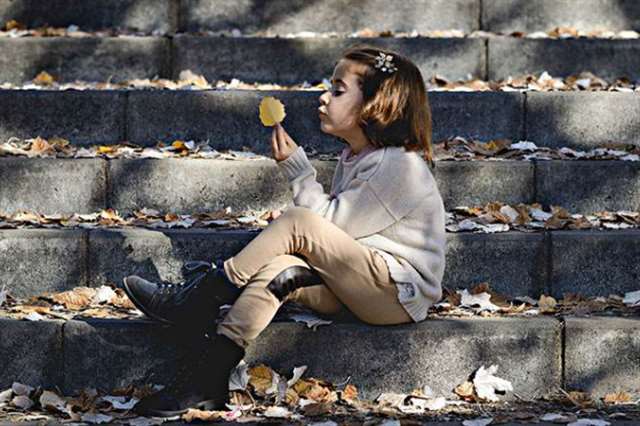 男人边吃奶边添下面好爽视频 确有情(高干 婚后)by既望